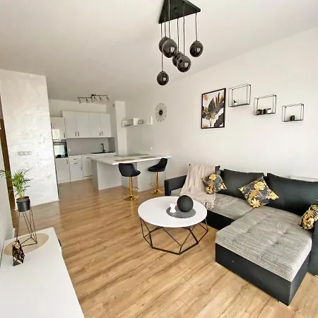 Moderna Apartament *